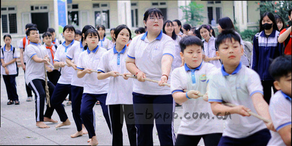 BAPP免费App下载步骤说明图，三步骤流程示意
